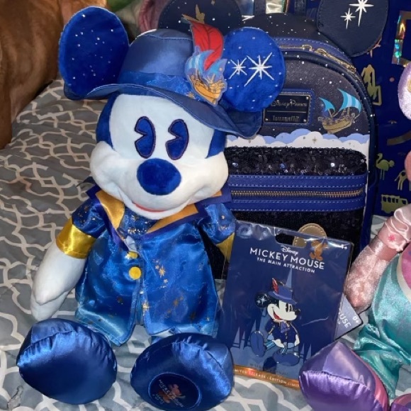 Loungefly Accessories - Disney Parks Limited Main Attraction Peter Pan LoungeFly
